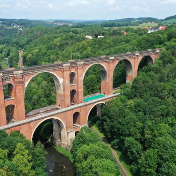 Drohnenaufnahme des Elstertalviadukts
